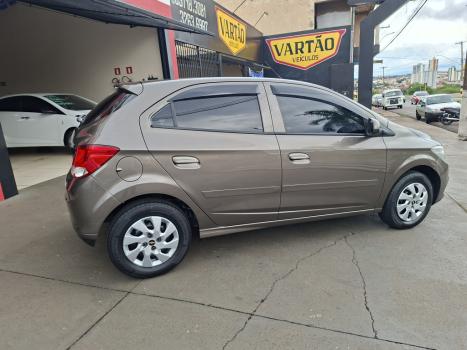 CHEVROLET Onix Hatch 1.0 4P FLEX LT, Foto 8