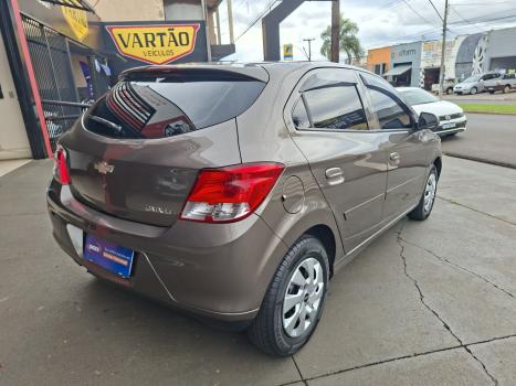 CHEVROLET Onix Hatch 1.0 4P FLEX LT, Foto 9
