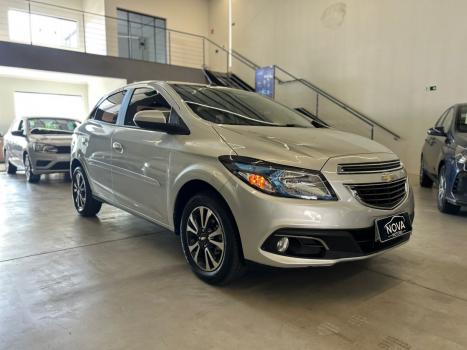 CHEVROLET Onix Hatch , Foto 3