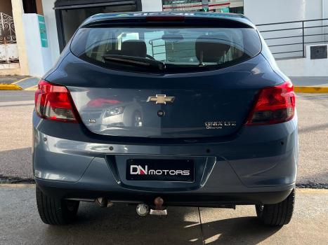 CHEVROLET Onix Hatch 1.4 4P FLEX LTZ, Foto 6