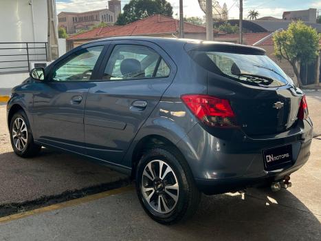 CHEVROLET Onix Hatch 1.4 4P FLEX LTZ, Foto 7