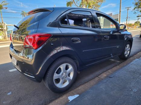 CHEVROLET Onix Hatch 1.0 4P FLEX LT2, Foto 6