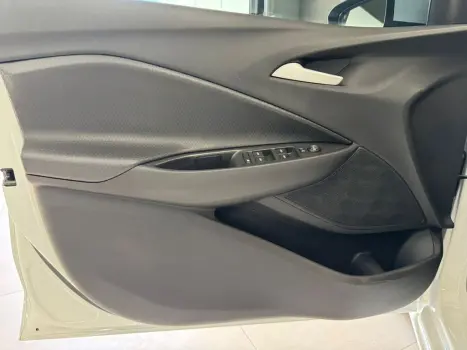 CHEVROLET Onix Hatch 1.0 12V 4P FLEX LT, Foto 9