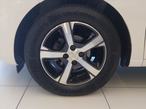 CHEVROLET Onix Hatch 1.4 4P FLEX LTZ AUTOM�TICO, Foto 8