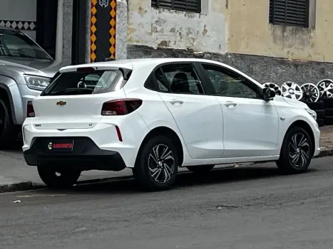 CHEVROLET Onix Hatch 1.0 12V 4P FLEX LT TURBO, Foto 2