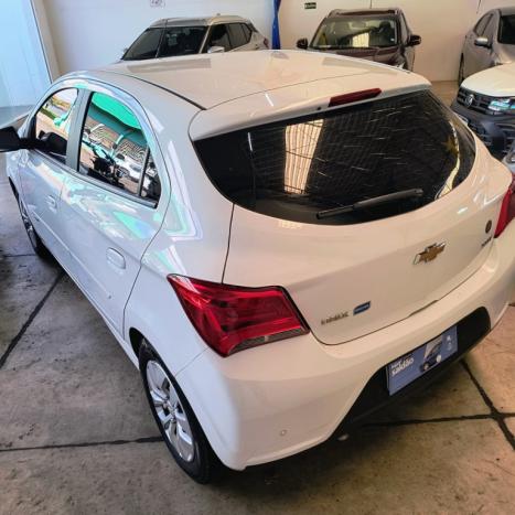 CHEVROLET Onix Hatch 1.4 4P FLEX LT, Foto 4