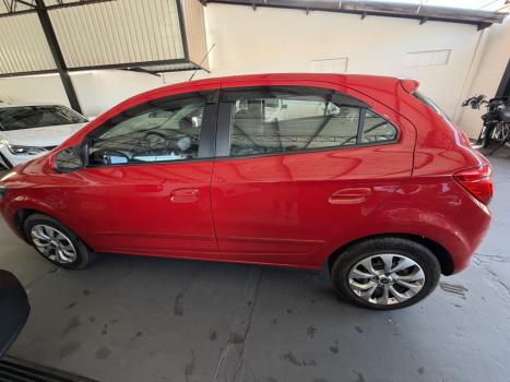 CHEVROLET Onix Hatch 1.4 4P FLEX LT, Foto 3