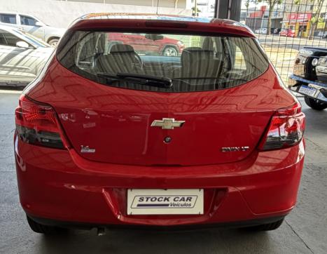CHEVROLET Onix Hatch 1.4 4P FLEX LT, Foto 2