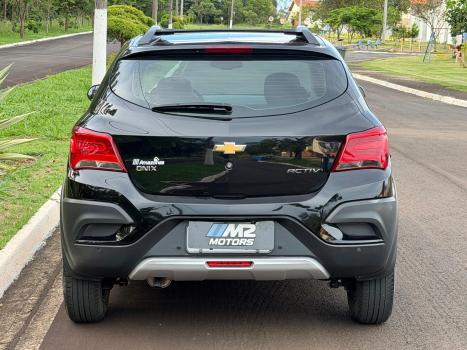 CHEVROLET Onix Hatch 1.4 4P FLEX ACTIV AUTOM�TICO, Foto 9