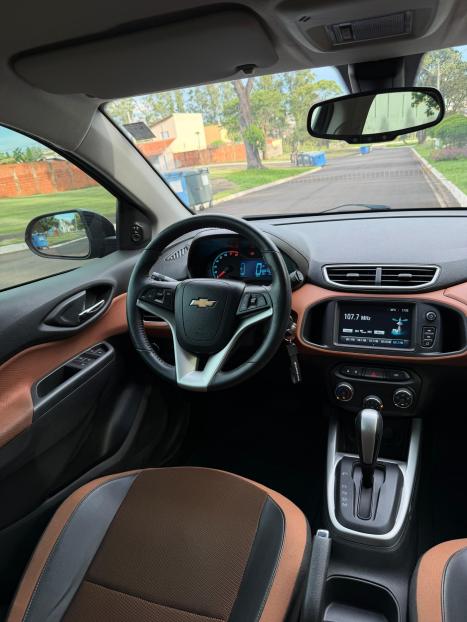 CHEVROLET Onix Hatch 1.4 4P FLEX ACTIV AUTOM�TICO, Foto 13