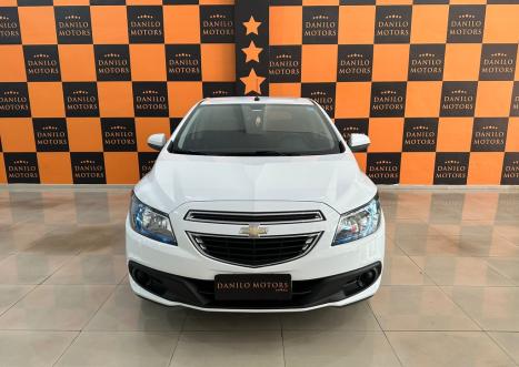 CHEVROLET Onix Hatch 1.4 4P FLEX LT AUTOM�TICO, Foto 3