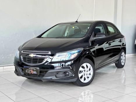 CHEVROLET Onix Hatch 1.4 4P FLEX LT AUTOM�TICO, Foto 2
