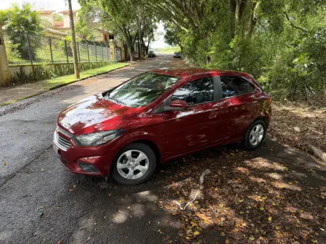 CHEVROLET Onix Hatch 1.4 4P FLEX LT, Foto 12