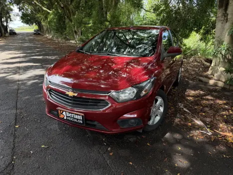 CHEVROLET Onix Hatch 1.4 4P FLEX LT, Foto 13