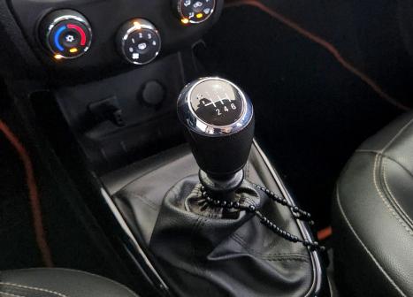 CHEVROLET Onix Hatch 1.4 4P FLEX LTZ, Foto 13