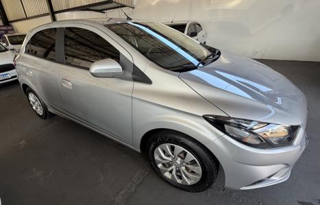 CHEVROLET Onix Hatch 1.4 4P FLEX LT, Foto 5