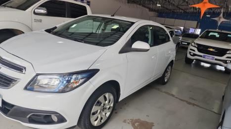 CHEVROLET Onix Hatch 1.4 4P FLEX LT, Foto 1