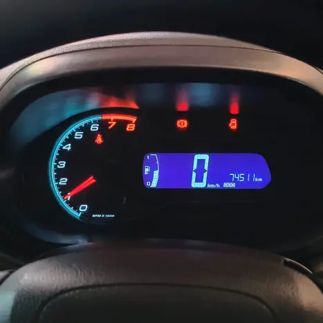 CHEVROLET Onix Hatch 1.4 4P FLEX LT, Foto 9