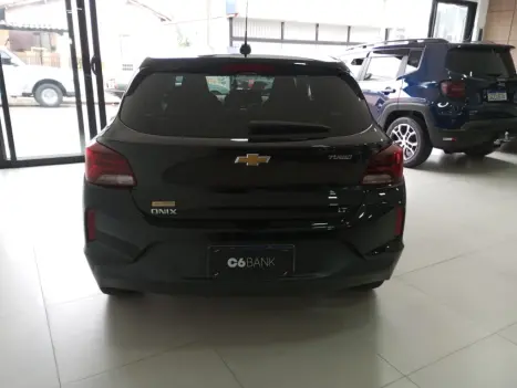 CHEVROLET Onix Hatch 1.0 12V 4P FLEX LT TURBO, Foto 9