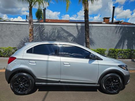 CHEVROLET Onix Hatch 1.4 4P FLEX ACTIV AUTOM�TICO, Foto 6