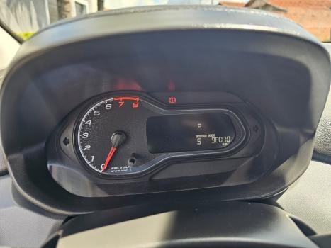 CHEVROLET Onix Hatch 1.4 4P FLEX ACTIV AUTOM�TICO, Foto 18