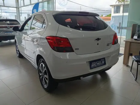 CHEVROLET Onix Hatch 1.4 4P FLEX LTZ AUTOM�TICO, Foto 4