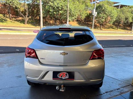 CHEVROLET Onix Hatch 1.0 4P FLEX JOY, Foto 4