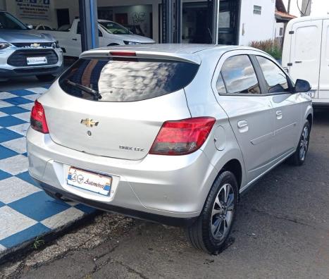 CHEVROLET Onix Hatch 1.4 4P FLEX LTZ AUTOM�TICO, Foto 4