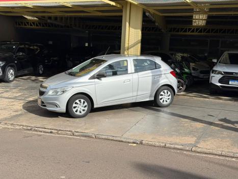 CHEVROLET Onix Hatch 1.0 4P FLEX LT, Foto 2