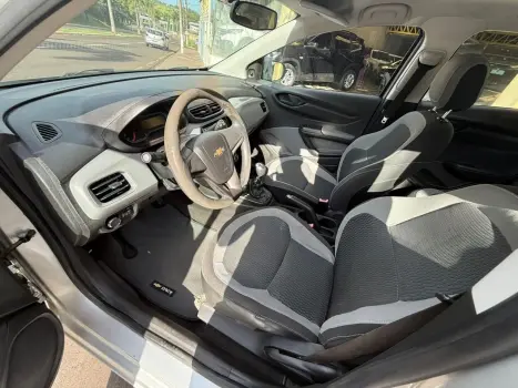 CHEVROLET Onix Hatch 1.0 4P FLEX LT, Foto 6