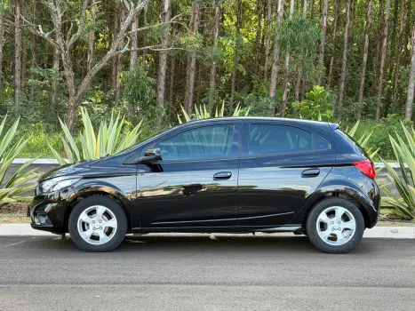 CHEVROLET Onix Hatch 1.4 4P FLEX LT, Foto 7