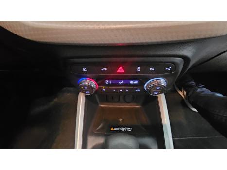 CHEVROLET Onix Hatch 1.0 12V 4P FLEX PREMIER TURBO AUTOM�TICO, Foto 16