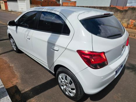 CHEVROLET Onix Hatch 1.4 4P FLEX LT AUTOM�TICO, Foto 4