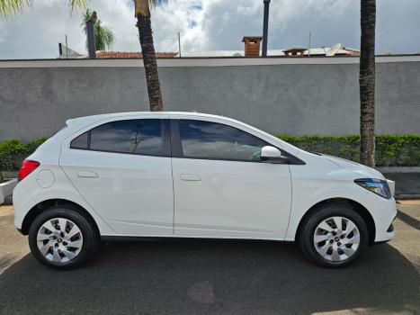 CHEVROLET Onix Hatch 1.4 4P FLEX LT AUTOM�TICO, Foto 7