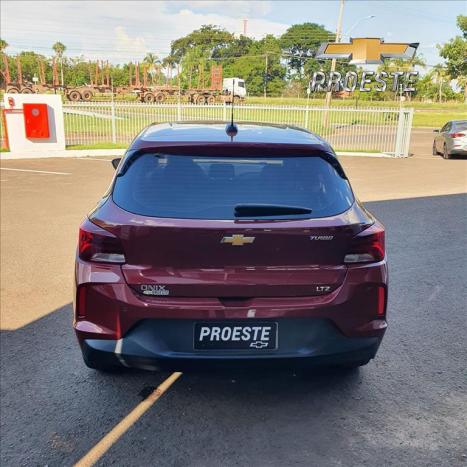 CHEVROLET Onix Hatch 1.0 12V 4P FLEX LTZ TURBO, Foto 8