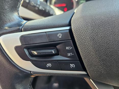 CHEVROLET Onix Hatch 1.0 12V 4P FLEX PREMIER 2 TURBO AUTOM�TICO, Foto 16