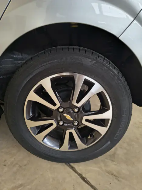 CHEVROLET Onix Hatch 1.4 4P FLEX LTZ AUTOM�TICO, Foto 6