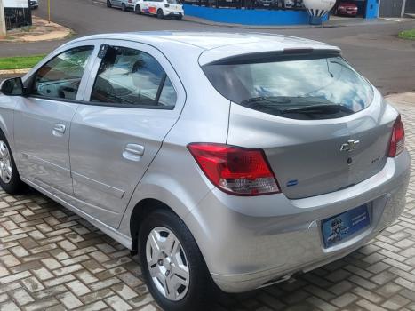 CHEVROLET Onix Hatch 1.0 4P FLEX JOY, Foto 4