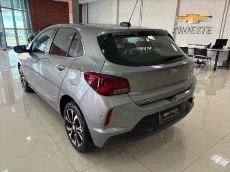 CHEVROLET Onix Hatch 1.0 12V 4P FLEX PREMIER TURBO AUTOM�TICO, Foto 7