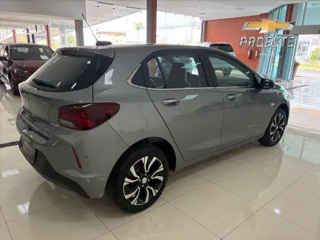 CHEVROLET Onix Hatch 1.0 12V 4P FLEX PREMIER TURBO AUTOM�TICO, Foto 9