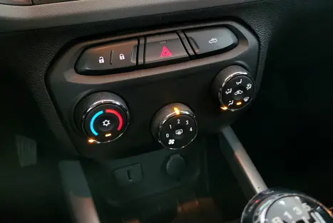 CHEVROLET Onix Hatch 1.0 4P FLEX LT, Foto 17