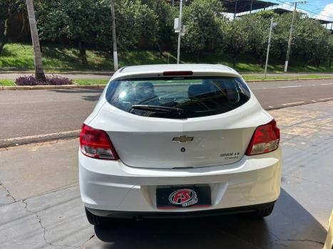 CHEVROLET Onix Hatch 1.0 4P FLEX LT, Foto 4