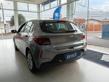 CHEVROLET Onix Hatch 1.0 12V 4P FLEX LT TURBO, Foto 4