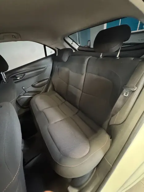 CHEVROLET Onix Hatch 1.4 4P FLEX LT, Foto 9