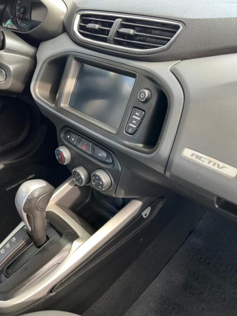 CHEVROLET Onix Hatch 1.4 4P FLEX ACTIV AUTOM�TICO, Foto 5