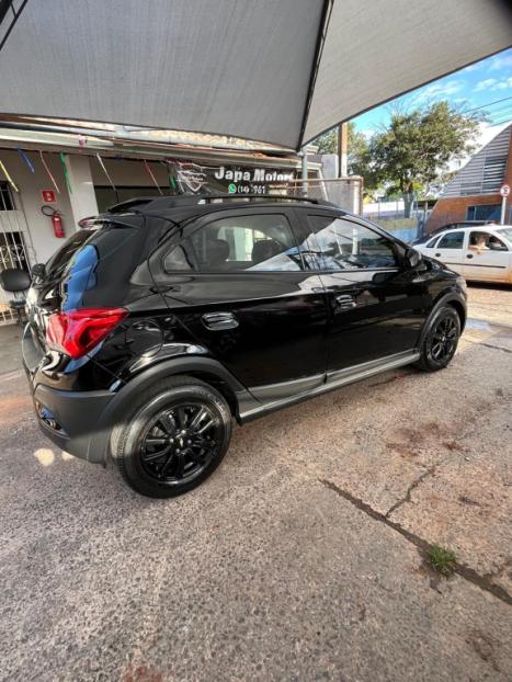 CHEVROLET Onix Hatch 1.4 4P FLEX ACTIV AUTOM�TICO, Foto 10