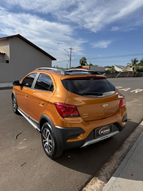 CHEVROLET Onix Hatch 1.4 4P FLEX ACTIV AUTOM�TICO, Foto 6