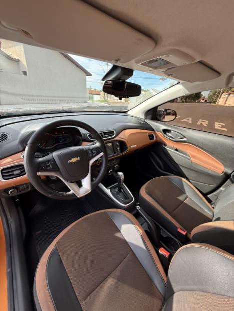 CHEVROLET Onix Hatch 1.4 4P FLEX ACTIV AUTOM�TICO, Foto 9