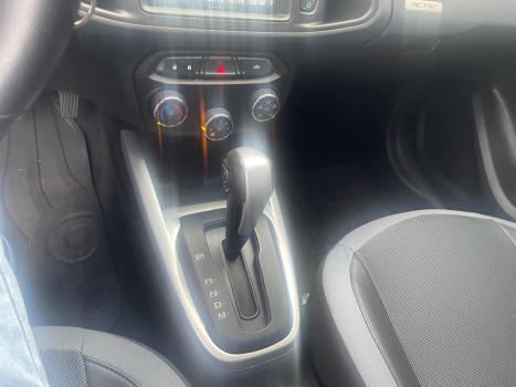 CHEVROLET Onix Hatch 1.4 4P FLEX ACTIV AUTOM�TICO, Foto 6