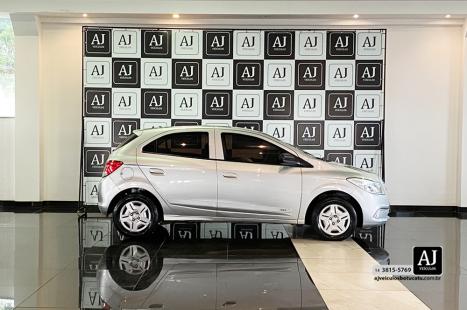 CHEVROLET Onix Hatch 1.0 12V 4P FLEX LT, Foto 4